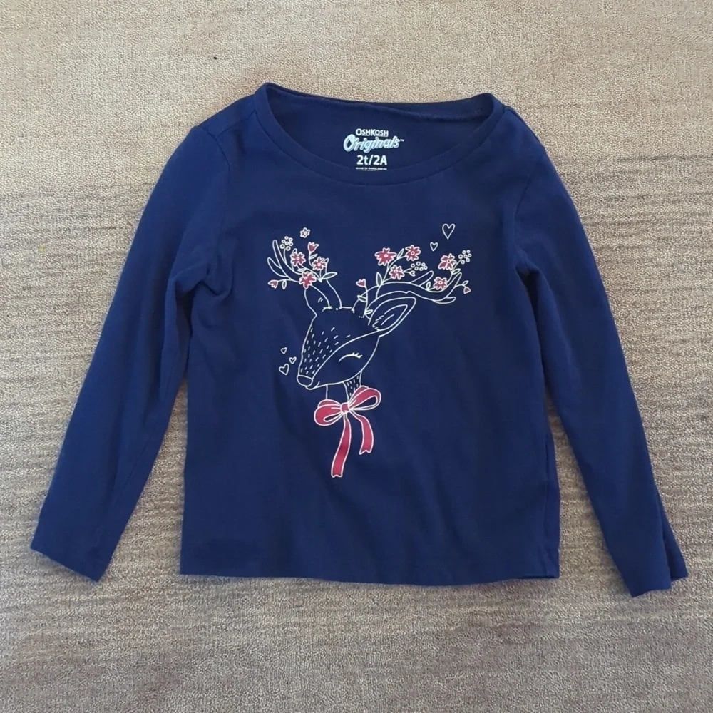 OshKosh 2T Reindeer Graphic Tee